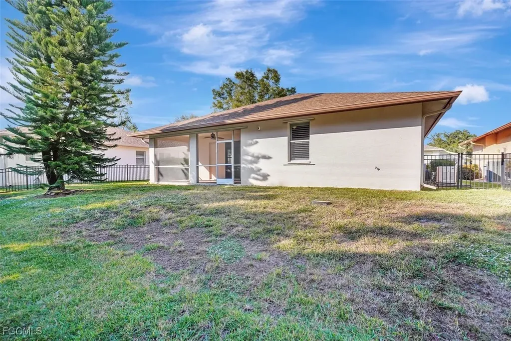 5794 Elizabeth Ann Way Fort Myers FL 33912