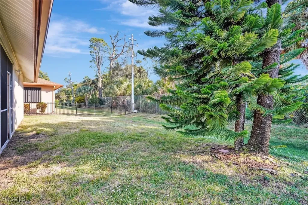 5794 Elizabeth Ann Way Fort Myers FL 33912