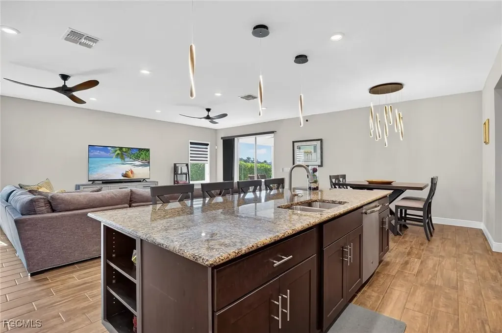 1522 NW 38th Avenue Cape Coral FL 33993