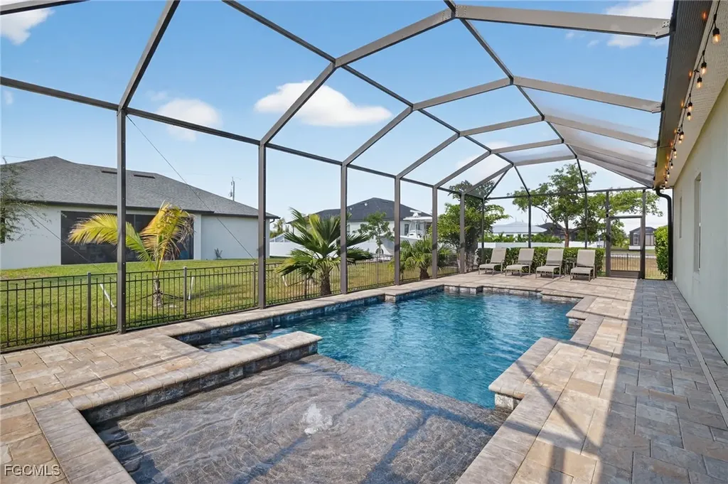 1522 NW 38th Avenue Cape Coral FL 33993