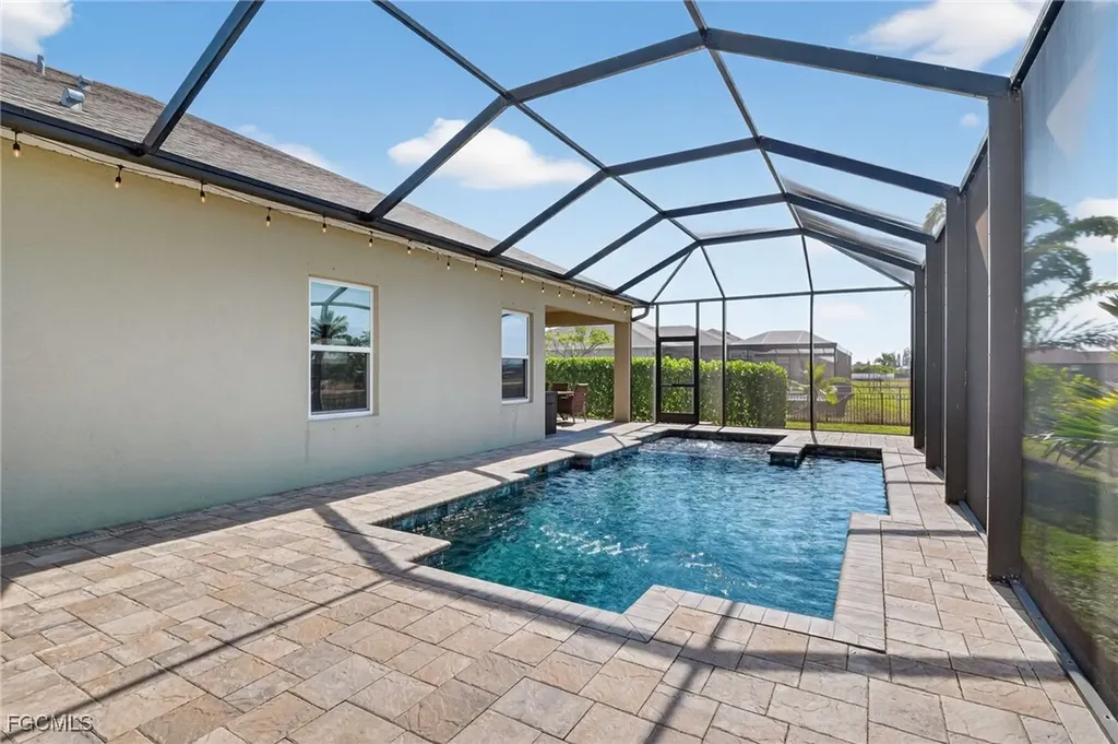 1522 NW 38th Avenue Cape Coral FL 33993