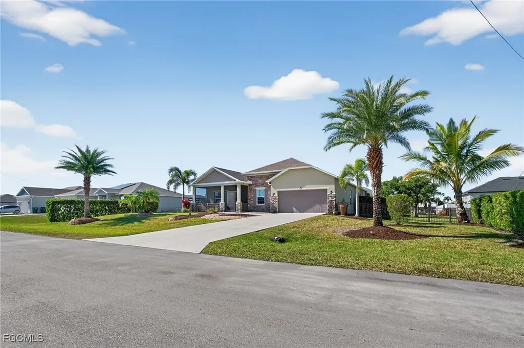 1522 NW 38th Avenue Cape Coral FL 33993