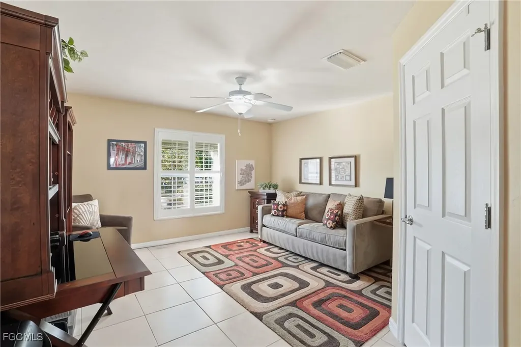 2513 Hopefield Court Cape Coral FL 33991