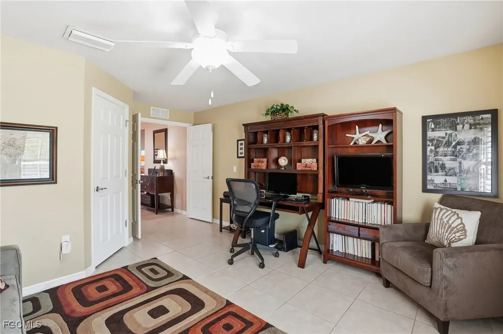 2513 Hopefield Court Cape Coral FL 33991