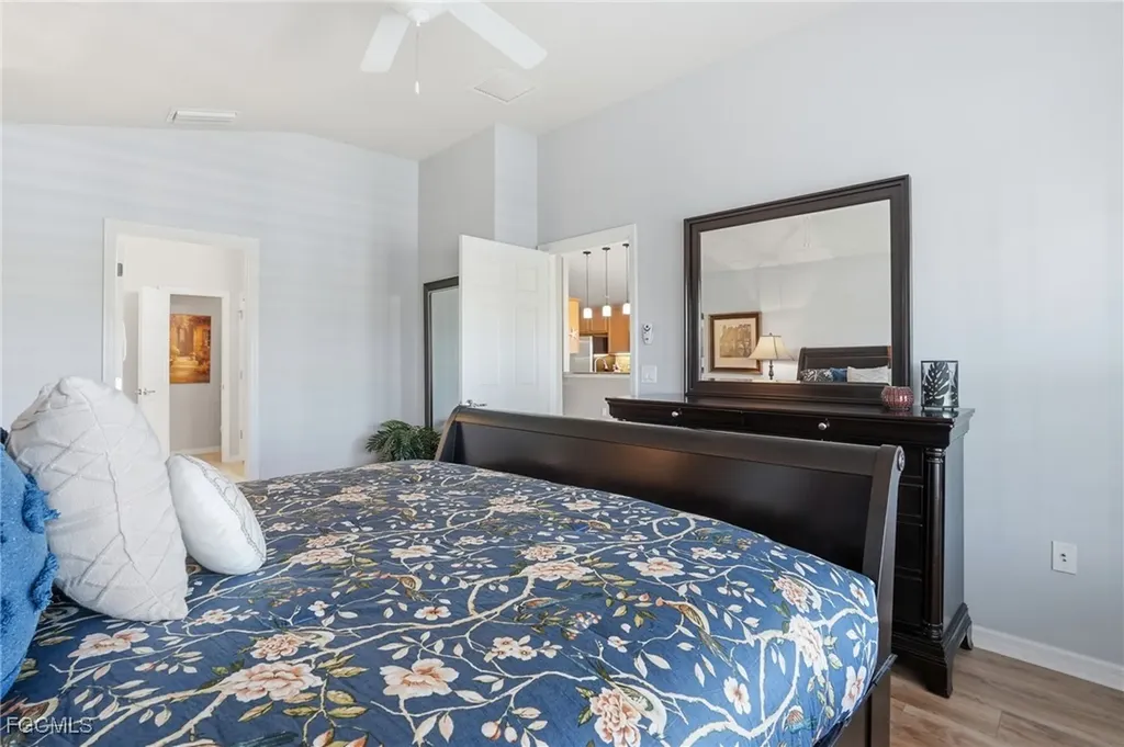 2513 Hopefield Court Cape Coral FL 33991