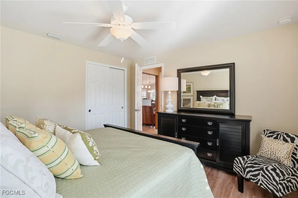 2513 Hopefield Court Cape Coral FL 33991