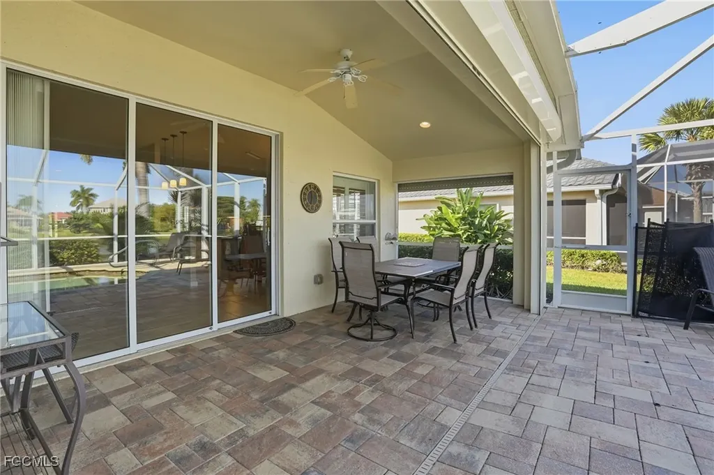 2513 Hopefield Court Cape Coral FL 33991