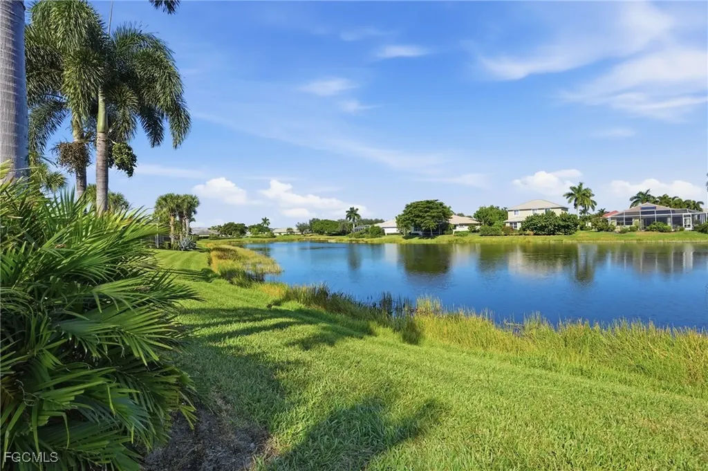 2513 Hopefield Court Cape Coral FL 33991