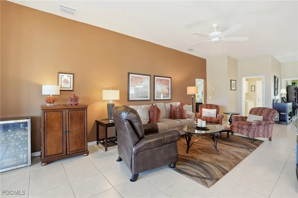 2513 Hopefield Court Cape Coral FL 33991