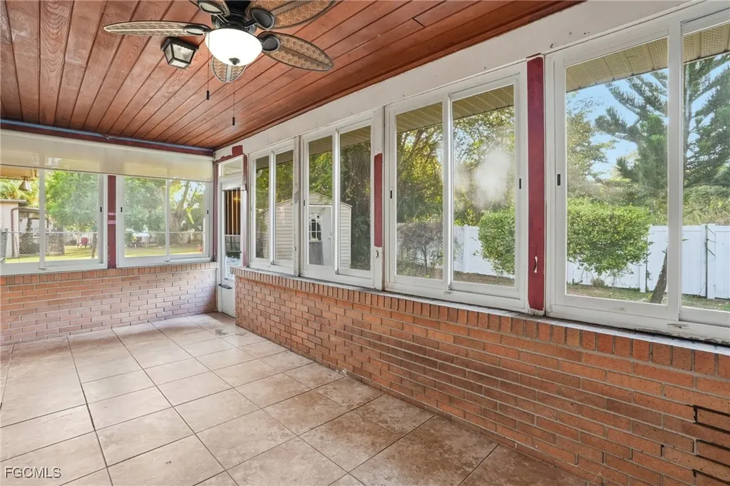 101 Alameda Avenue Fort Myers FL 33905