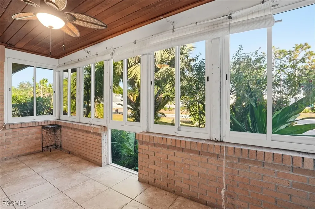 101 Alameda Avenue Fort Myers FL 33905