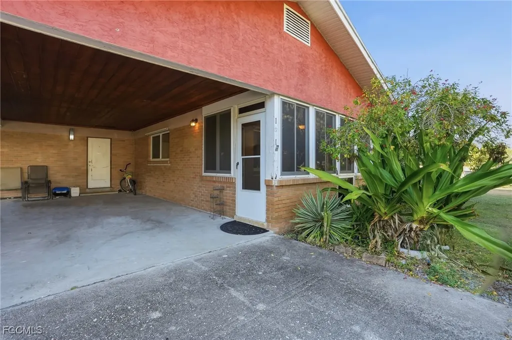 101 Alameda Avenue Fort Myers FL 33905