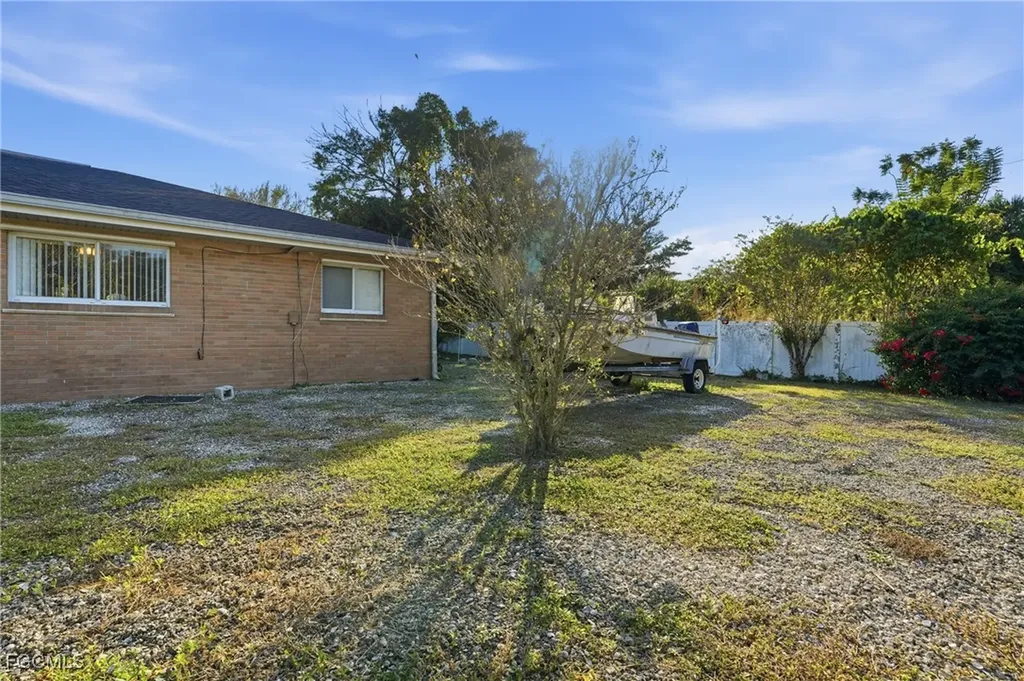 101 Alameda Avenue Fort Myers FL 33905