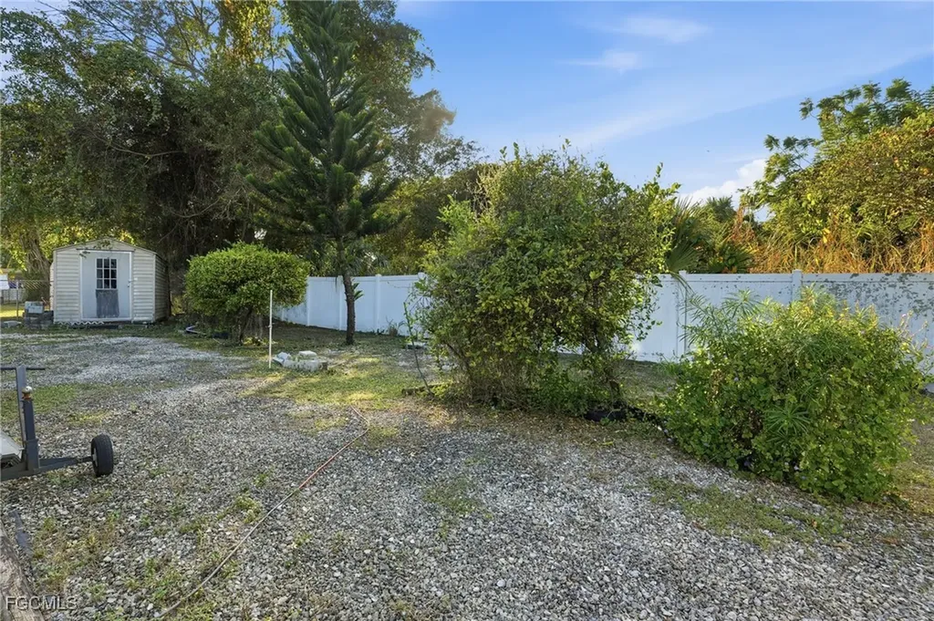 101 Alameda Avenue Fort Myers FL 33905