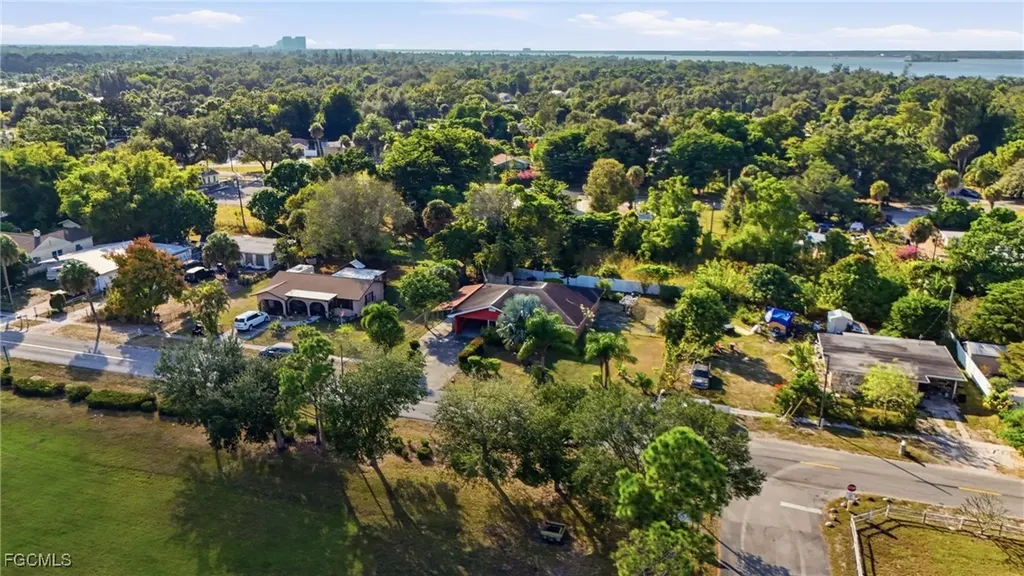 101 Alameda Avenue Fort Myers FL 33905