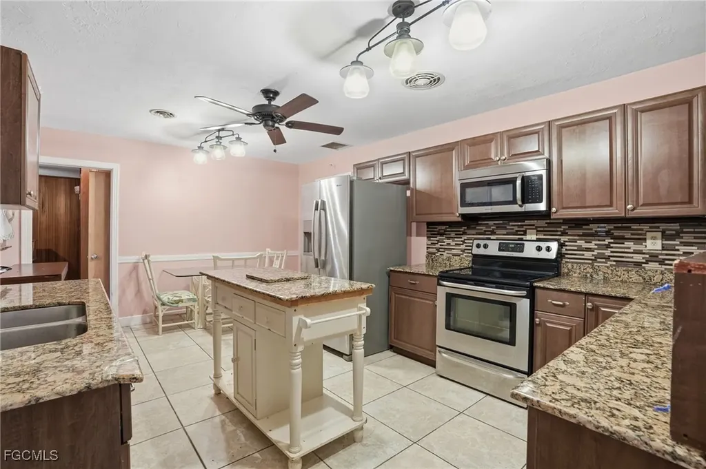 101 Alameda Avenue Fort Myers FL 33905