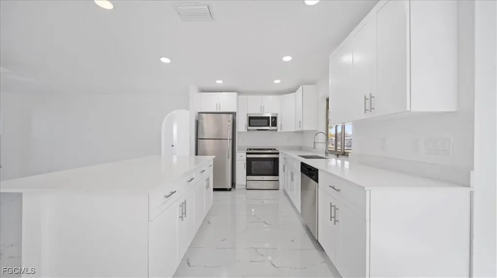 3616 SW 1st Place Cape Coral FL 33914