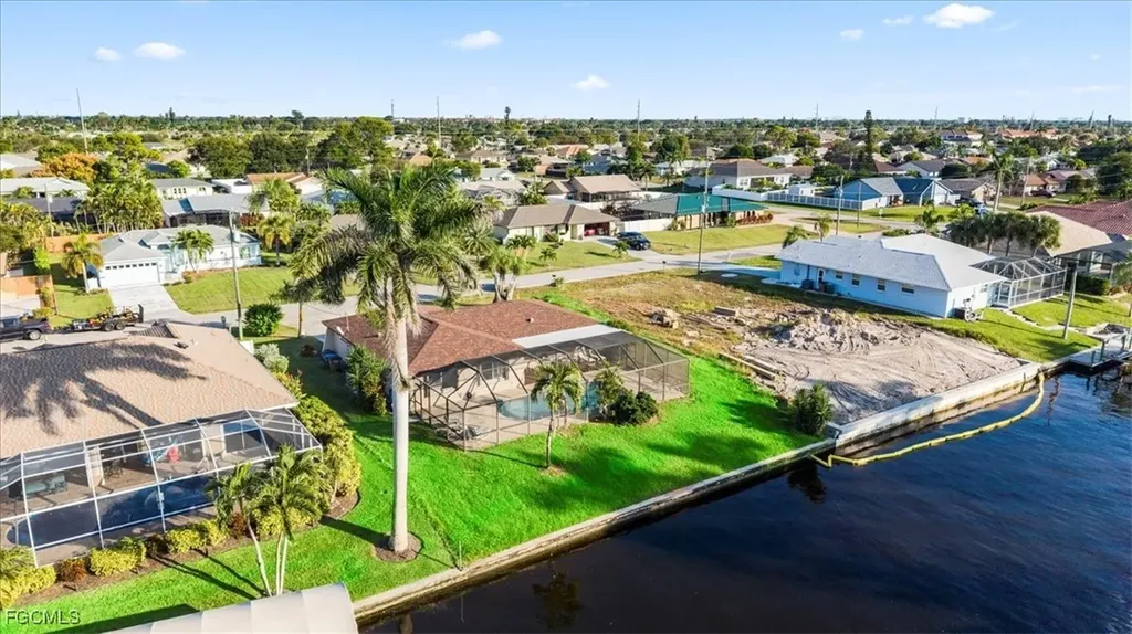 3616 SW 1st Place Cape Coral FL 33914