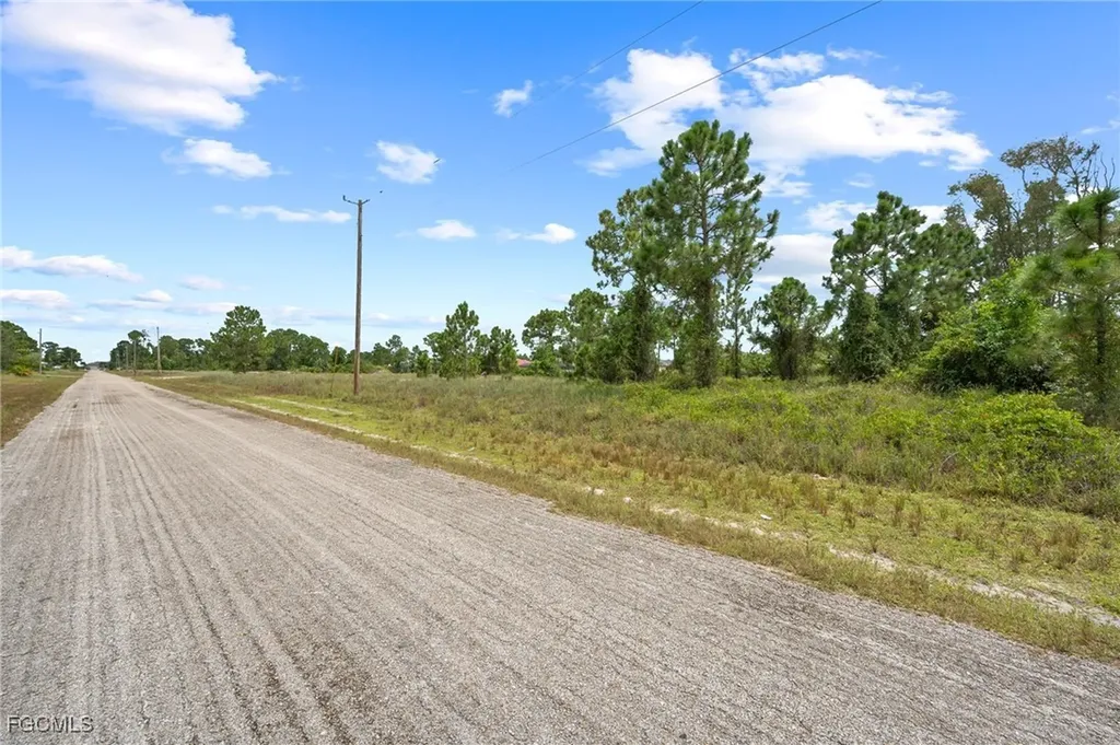 1226 Edelweiss Street E Lehigh Acres FL 33974
