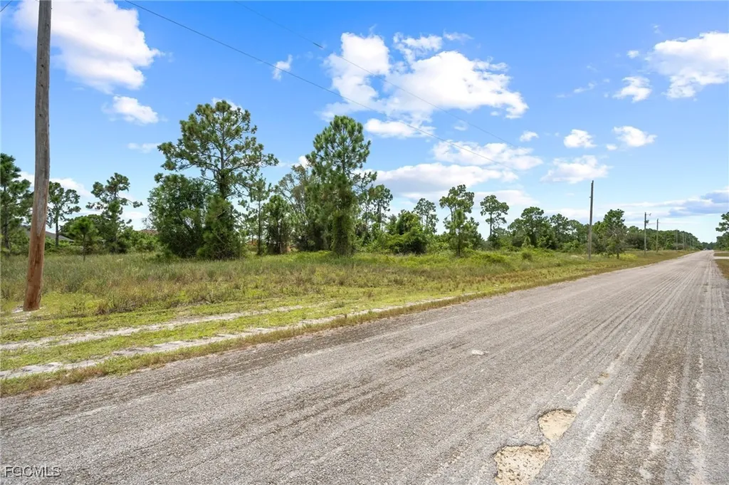 1226 Edelweiss Street E Lehigh Acres FL 33974