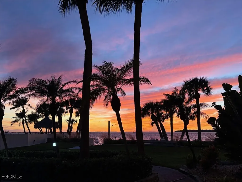 17080 Harbour Point Drive Fort Myers FL 33908