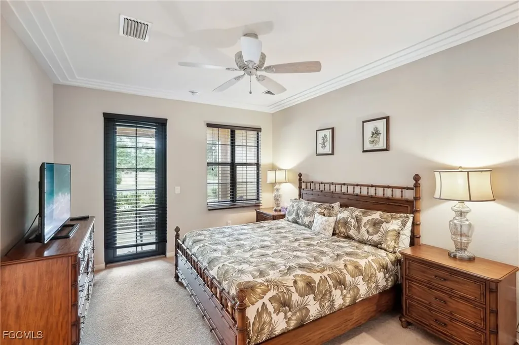 9064 Capistrano Street N Naples FL 34113
