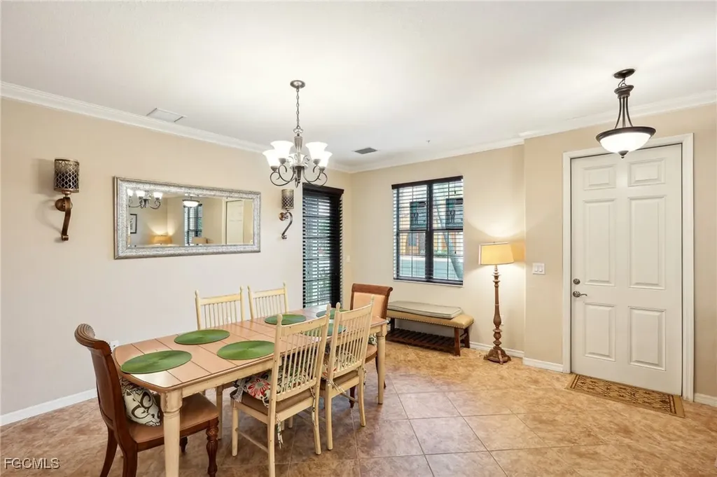 9064 Capistrano Street N Naples FL 34113