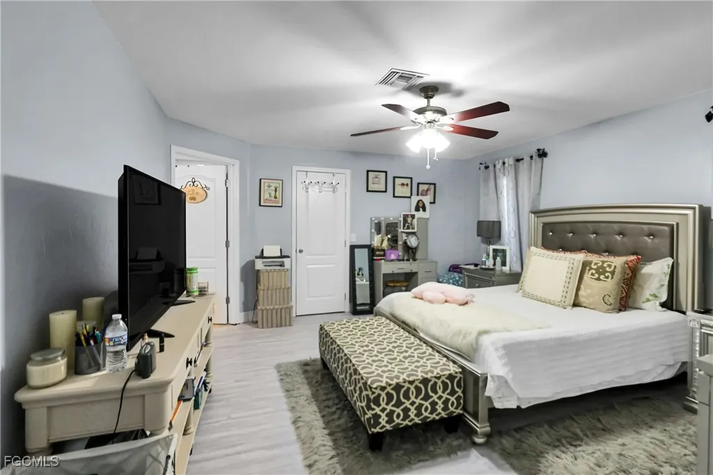 3402 2nd Street W Lehigh Acres FL 33971