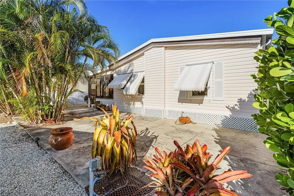 4971 Porky Lane St. James City FL 33956