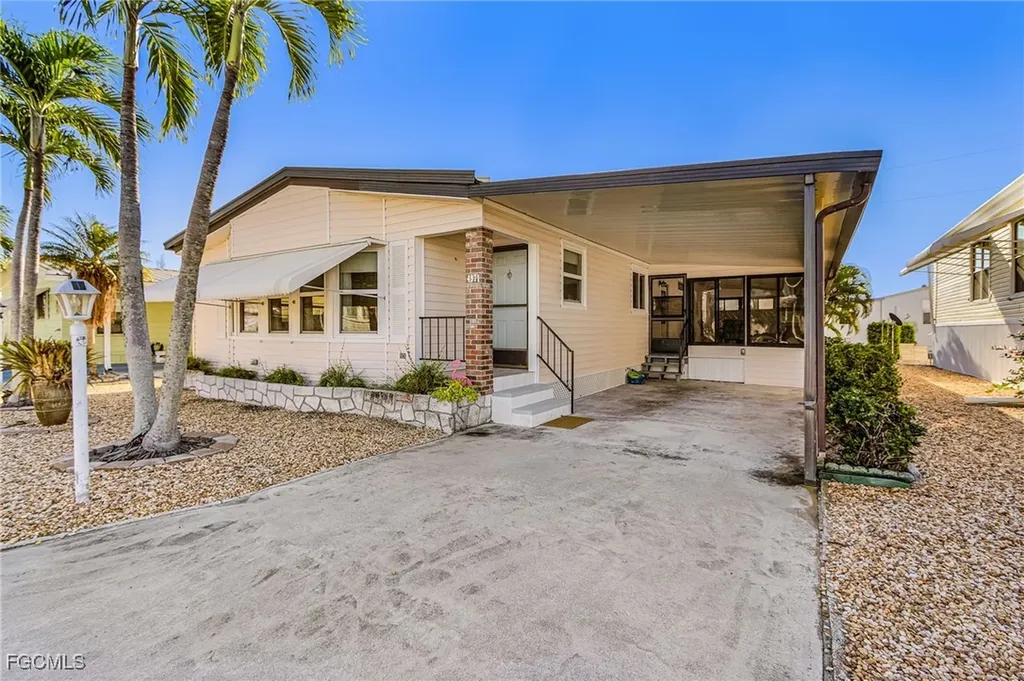 4971 Porky Lane St. James City FL 33956