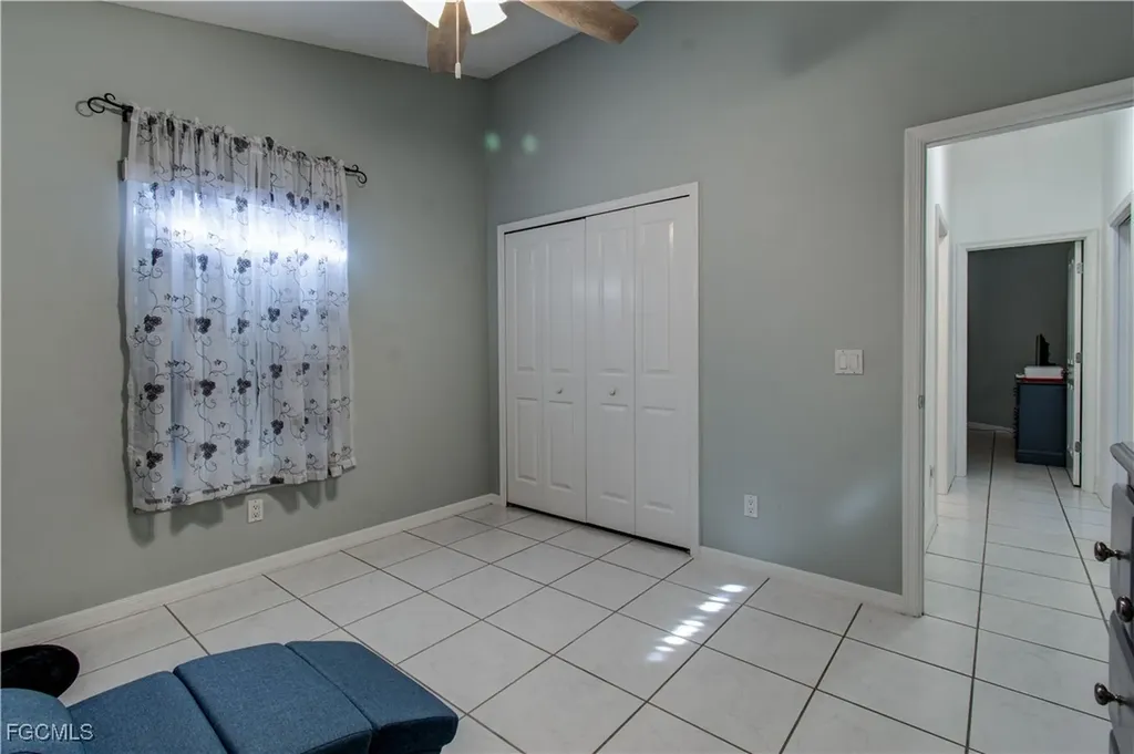 4332 Country Club Boulevard Cape Coral FL 33904