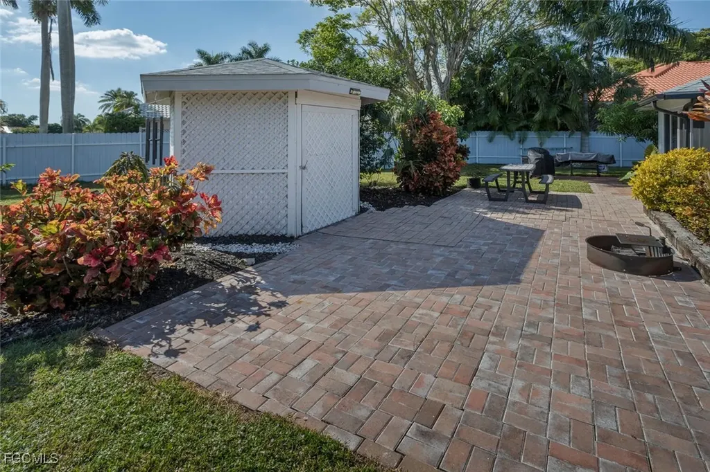 1026 S Town And River Drive Fort Myers FL 33919