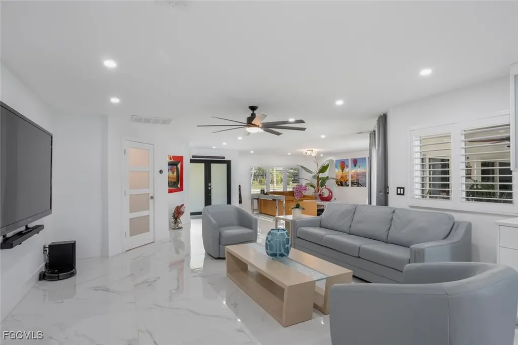 1026 S Town And River Drive Fort Myers FL 33919