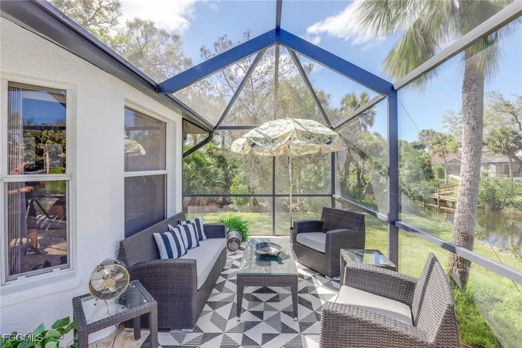 428 Sharwood Drive Naples FL 34110