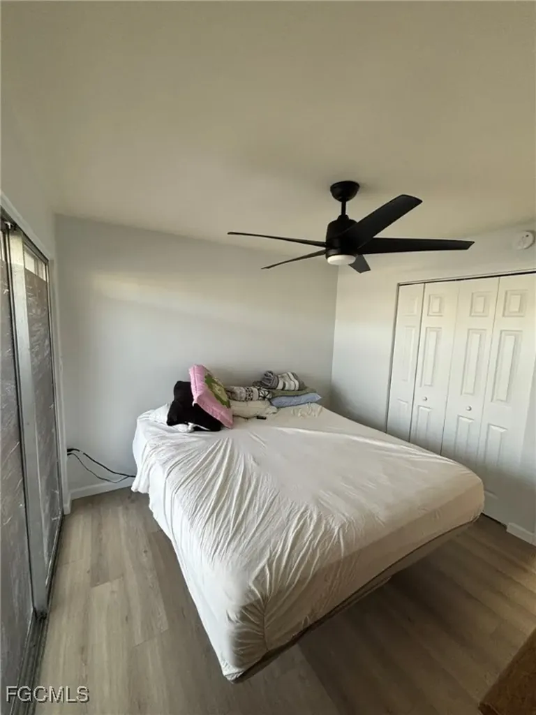 5713 Foxlake Drive North Fort Myers FL 33917