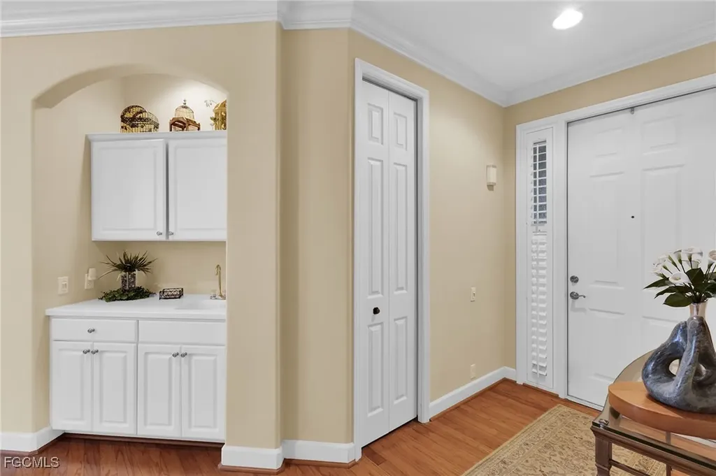 9121 Southmont Cove Fort Myers FL 33908