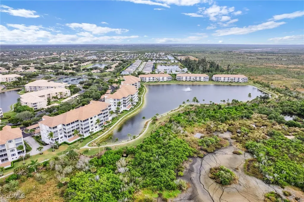 9121 Southmont Cove Fort Myers FL 33908