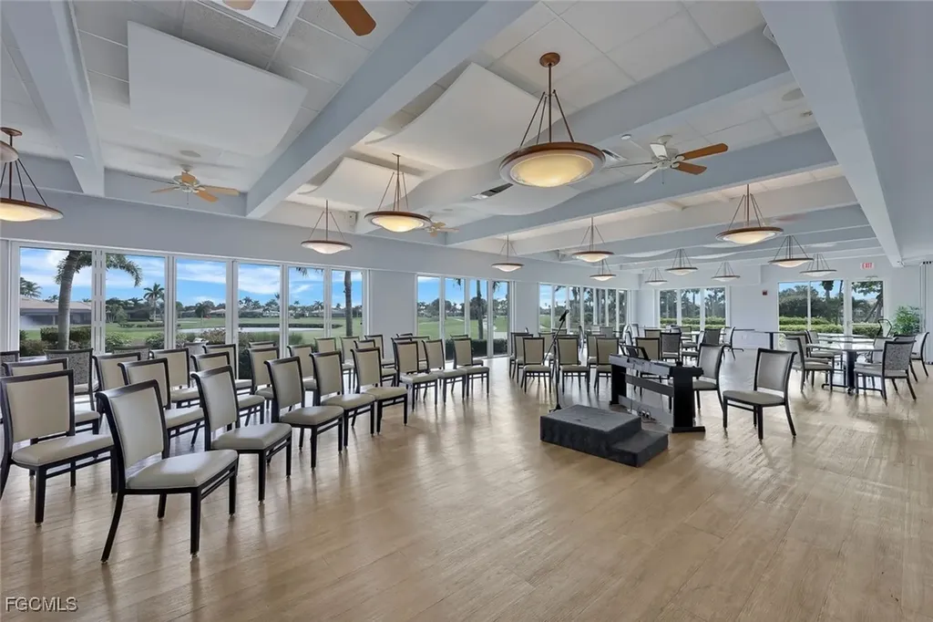 9121 Southmont Cove Fort Myers FL 33908