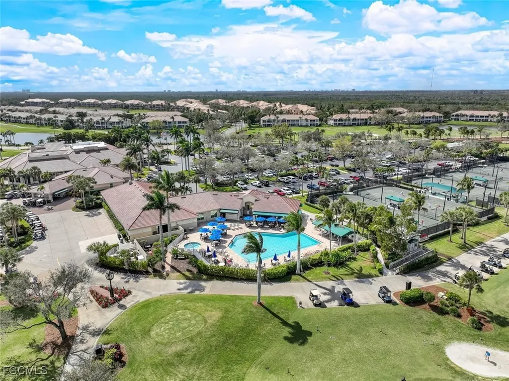 9121 Southmont Cove Fort Myers FL 33908