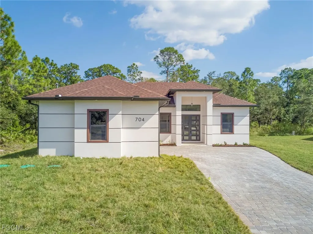 704 Richmond Avenue N Lehigh Acres FL 33972