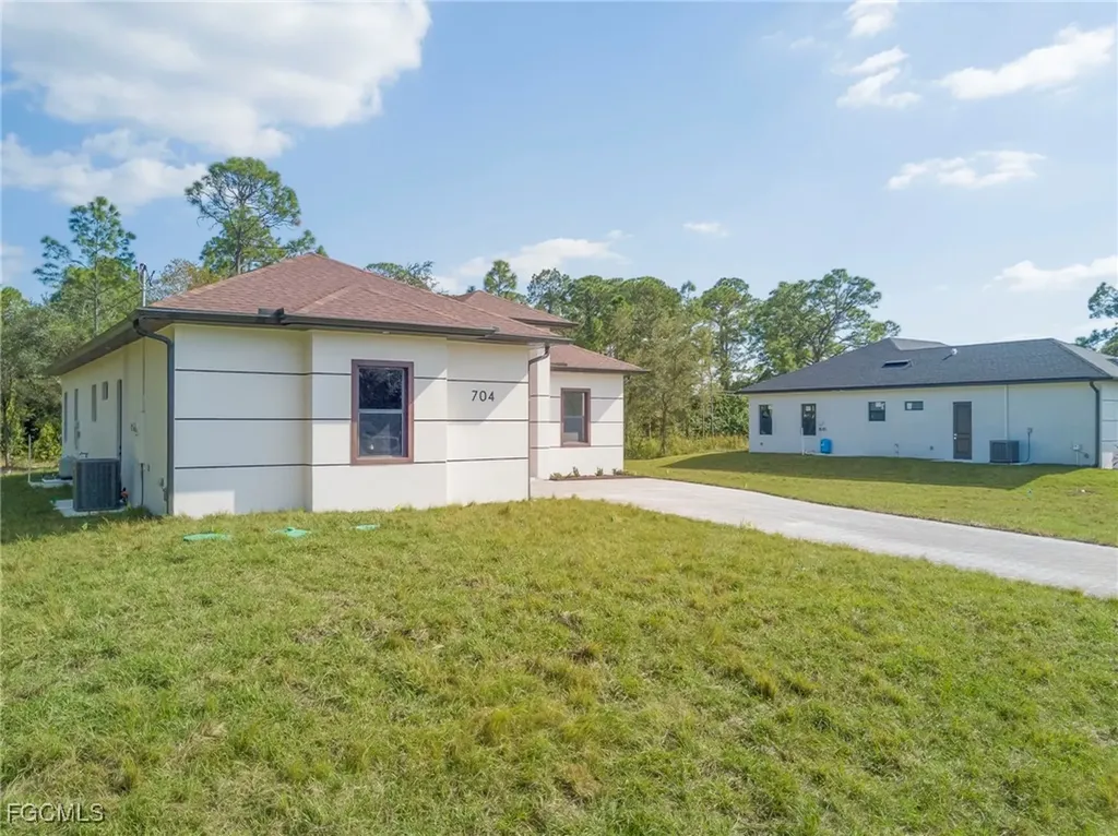 704 Richmond Avenue N Lehigh Acres FL 33972