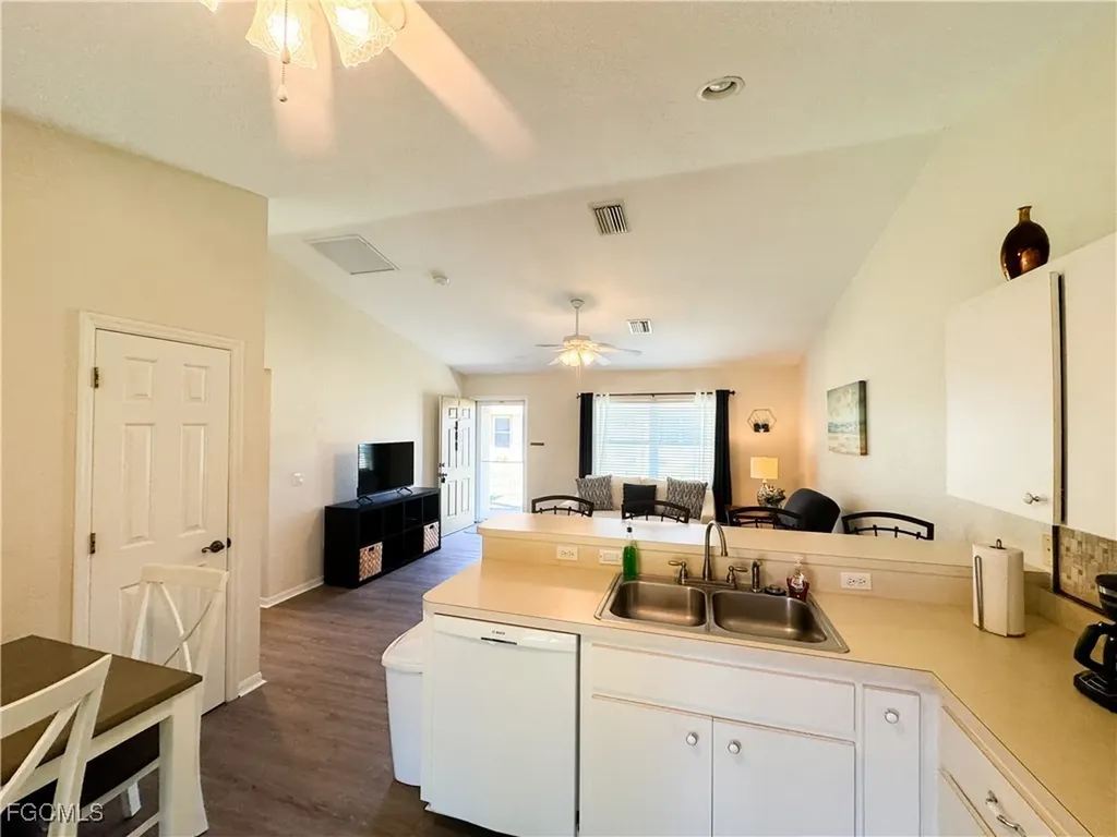 190 Rotonda Boulevard W Rotonda West FL 33947