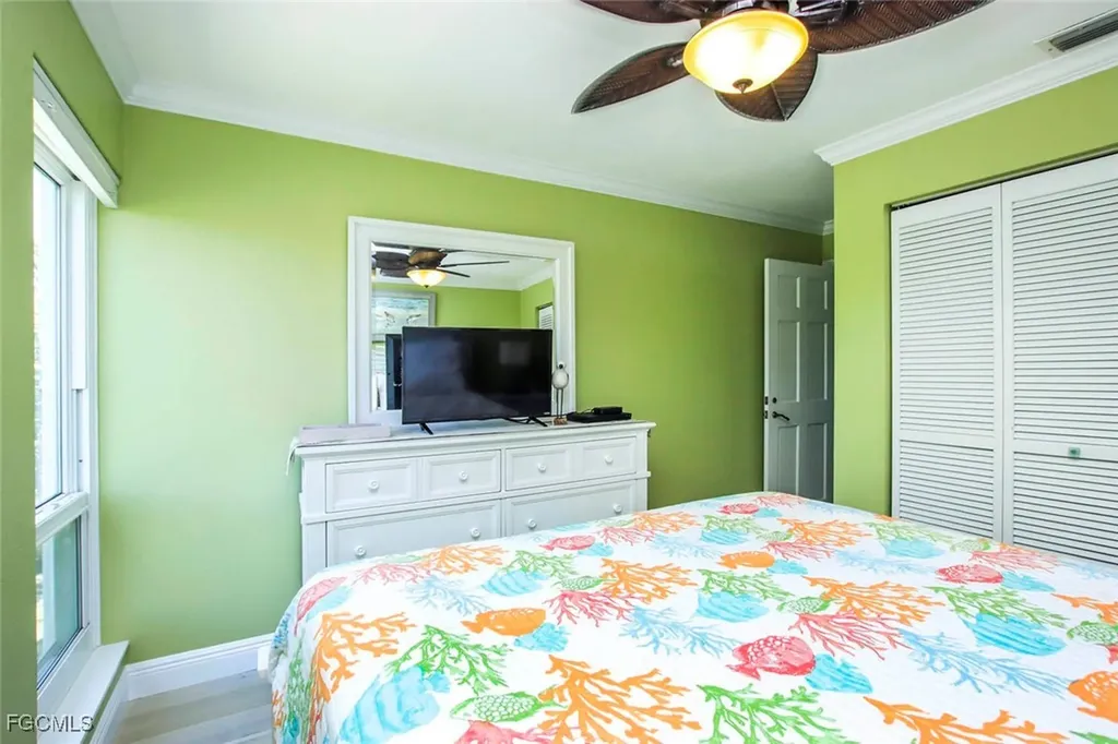 497 E Gulf Drive Sanibel FL 33957