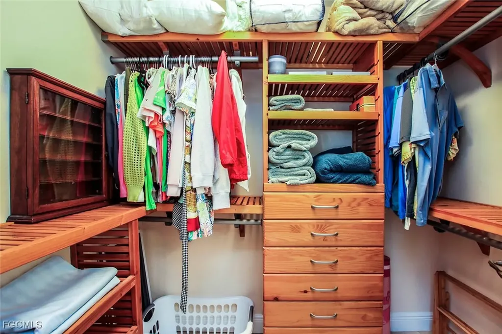 497 E Gulf Drive Sanibel FL 33957