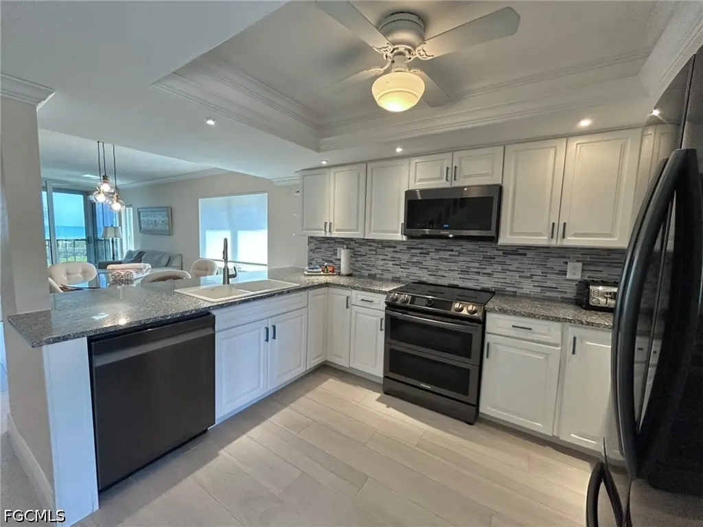 497 E Gulf Drive Sanibel FL 33957