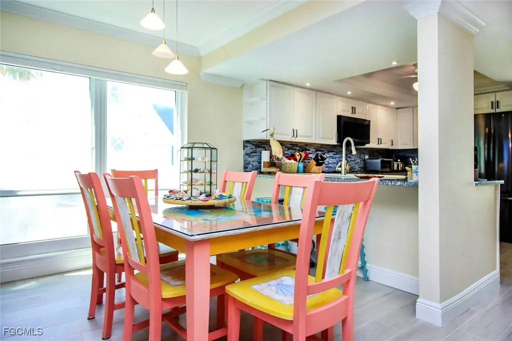 497 E Gulf Drive Sanibel FL 33957