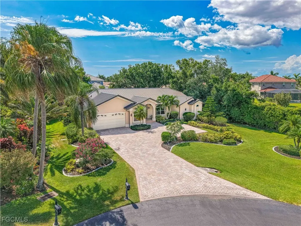 12641 Panasoffkee Drive North Fort Myers FL 33903