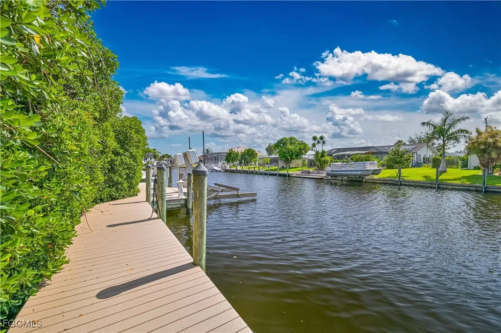 12641 Panasoffkee Drive North Fort Myers FL 33903