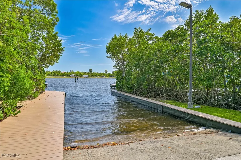 12641 Panasoffkee Drive North Fort Myers FL 33903