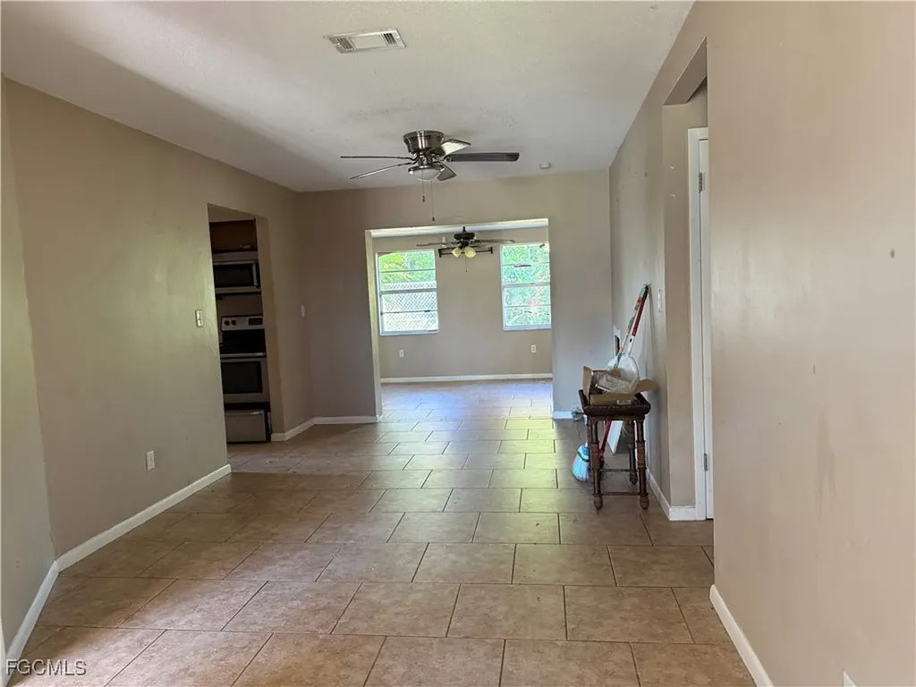 326 Morgan Circle N Lehigh Acres FL 33936
